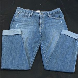 Levi skinny jeans